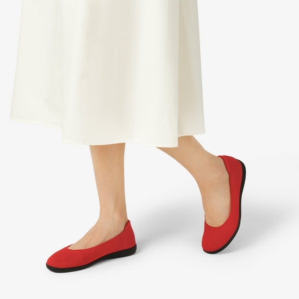 Round Toe Slip on Ballet Flats - RED - 1
